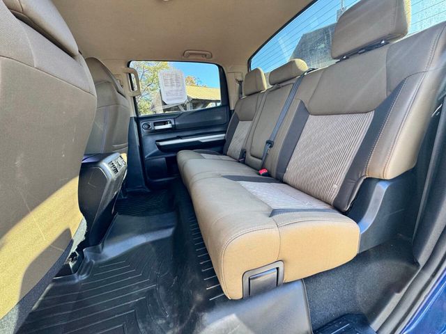 2015 Toyota Tundra CrewMax 5.7L V8 6-Spd AT SR5 (Natl) - 22962396 - 7