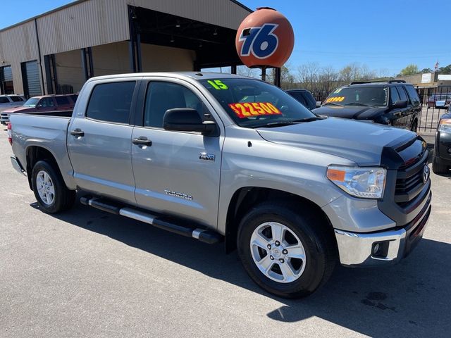 2015 Used Toyota Tundra CrewMax 5.7L V8 6-Spd AT SR5 (Natl) At ...