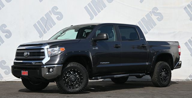 2015 Toyota Tundra Crew Max V8 SR5 TRD Off Road Pkg - 22941122 - 0