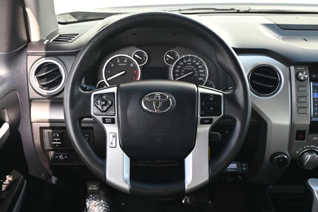 2015 Toyota Tundra Crew Max V8 SR5 TRD Off Road Pkg - 22941122 - 10
