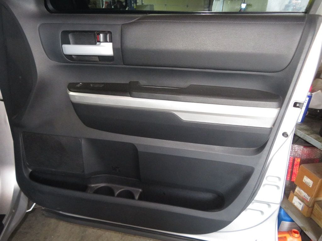 2015 Toyota Tundra DOUBLECAB 2OWNER EXTRA CLEAN TUNDRA SR5 AZ TRUCK 5.7 MOTOR - 22904312 - 28