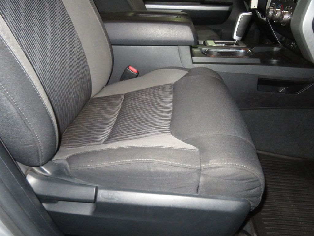 2015 Toyota Tundra DOUBLECAB 2OWNER EXTRA CLEAN TUNDRA SR5 AZ TRUCK 5.7 MOTOR - 22904312 - 31