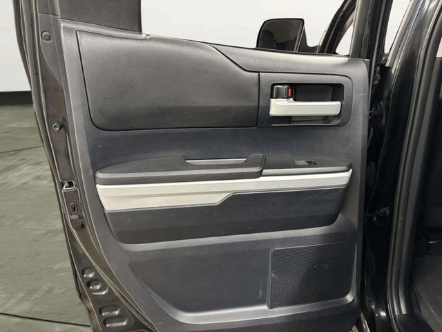 2015 Toyota Tundra Double Cab 5.7L FFV V8 6-Spd AT LTD (Natl) - 22965026 - 11