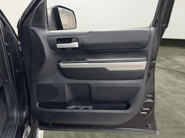 2015 Toyota Tundra Double Cab 5.7L FFV V8 6-Spd AT LTD (Natl) - 22965026 - 16