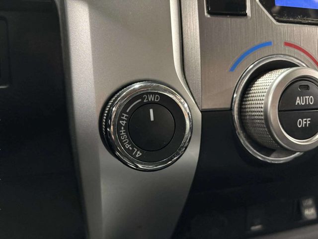 2015 Toyota Tundra Double Cab 5.7L FFV V8 6-Spd AT LTD (Natl) - 22965026 - 25