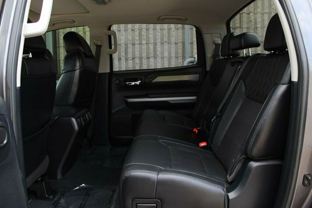 2015 Toyota Tundra PLATINUM CREWMAX W/ NAVIGATION, LEATHER, MOONROOF - 23065232 - 28
