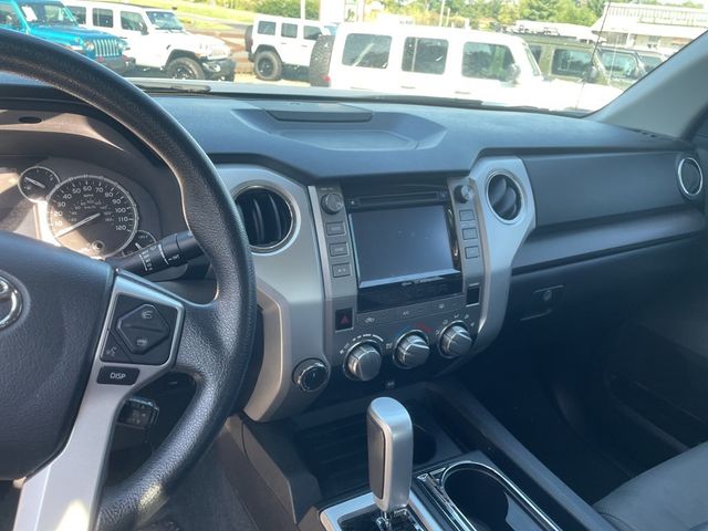 2015 Toyota Tundra SR5 - 22582476 - 18