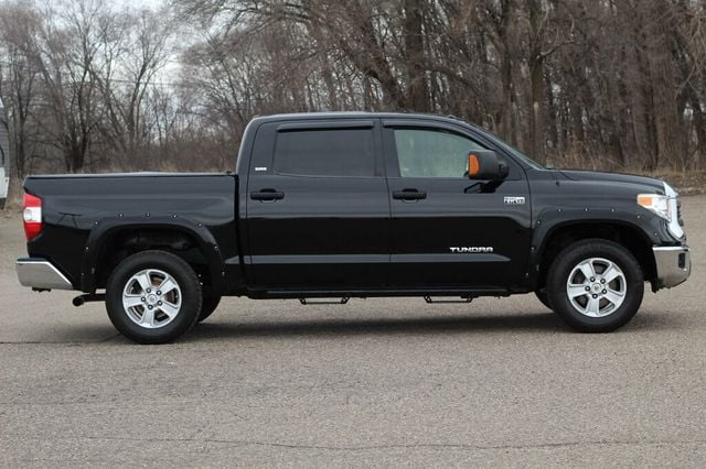 2015 Toyota Tundra SR5 CREWMAX W/ FRONT BUCKETS W/ PWR DRIVER SEAT - 23000948 - 1