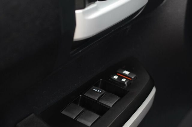 2015 Toyota Tundra SR5 CREWMAX W/ FRONT BUCKETS W/ PWR DRIVER SEAT - 23000948 - 19