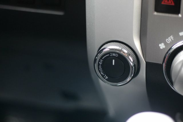 2015 Toyota Tundra SR5 CREWMAX W/ FRONT BUCKETS W/ PWR DRIVER SEAT - 23000948 - 28