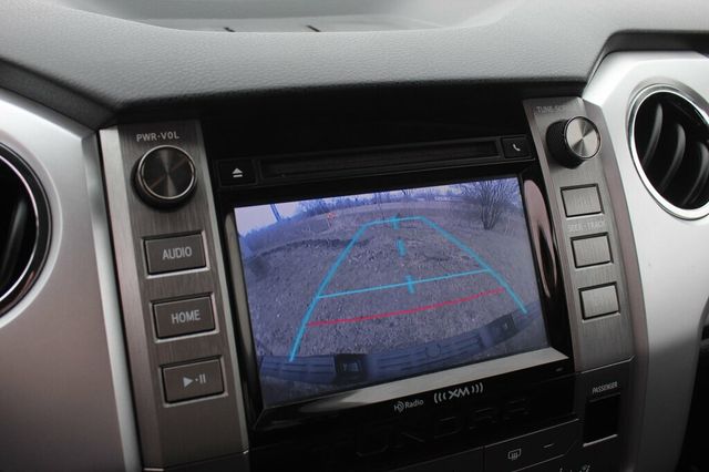 2015 Toyota Tundra SR5 CREWMAX W/ FRONT BUCKETS W/ PWR DRIVER SEAT - 23000948 - 31