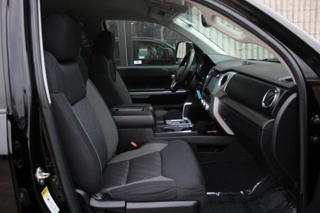 2015 Toyota Tundra SR5 CREWMAX W/ FRONT BUCKETS W/ PWR DRIVER SEAT - 23000948 - 6