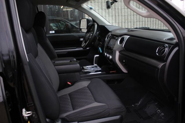 2015 Toyota Tundra SR5 CREWMAX W/ FRONT BUCKETS W/ PWR DRIVER SEAT - 23000948 - 7