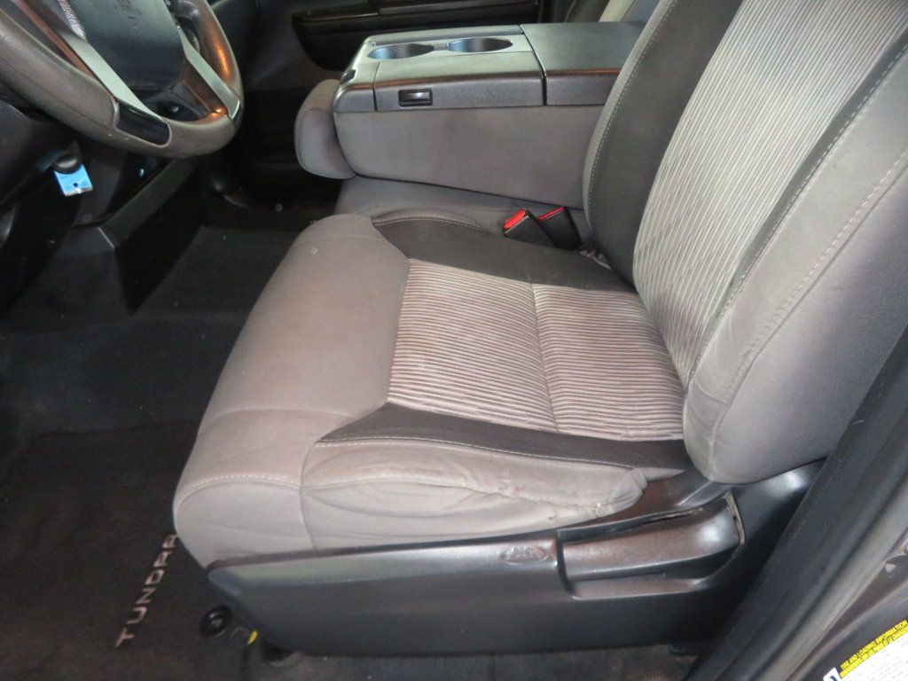 2015 Toyota Tundra TUNDRA DOUBLE CAB EXTRA CLEAN SOUTHWEST TRUCK 4.6 GAS SAVER  - 23085563 - 16