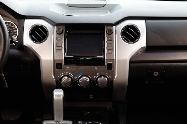 2015 Toyota Tundra Tundra Double Cab SR - 22959033 - 39