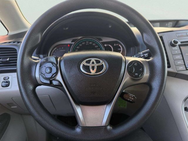 2015 Toyota Venza 4dr Wagon I4 FWD LE - 22977659 - 30