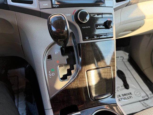 2015 Toyota Venza 4dr Wagon I4 FWD LE - 22977659 - 40