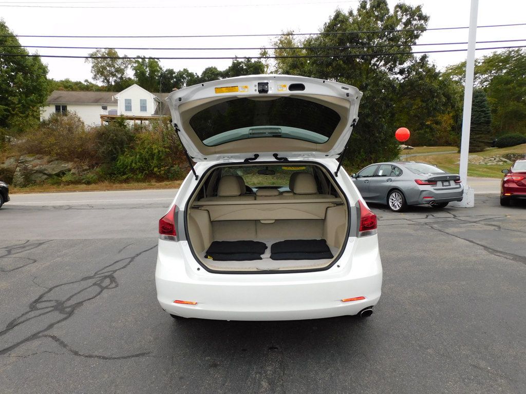 2015 Toyota Venza LE AWD - 22598556 - 7