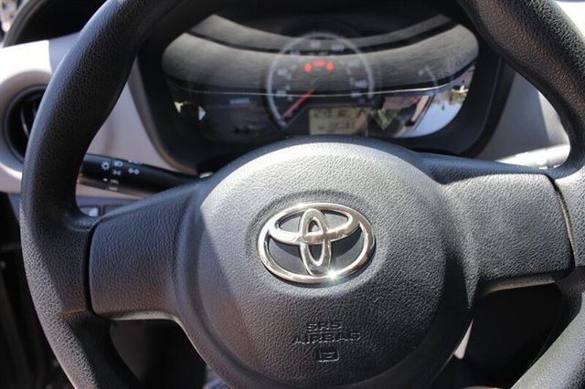 2015 Toyota Yaris  - 22454398 - 14