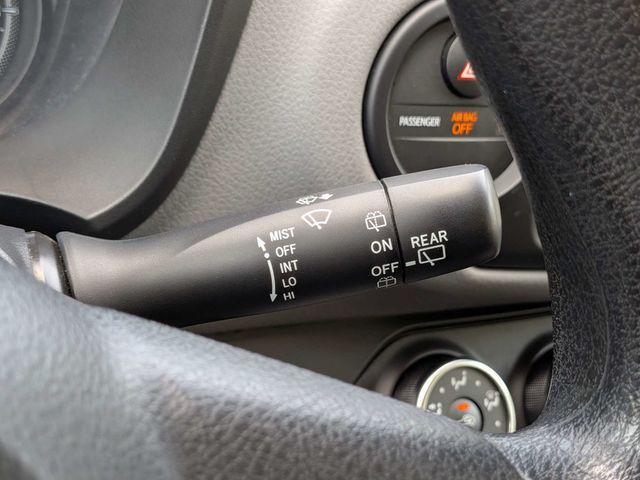 2015 Toyota Yaris 5dr Liftback Automatic L - 23055699 - 25