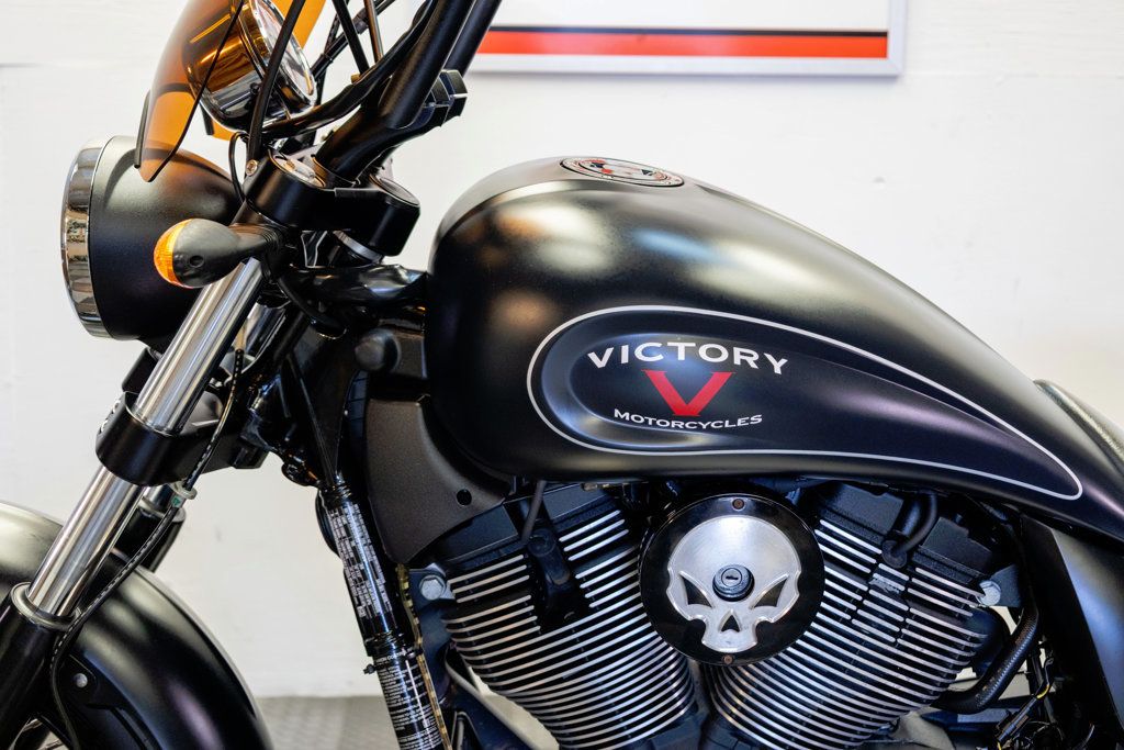 2015 VICTORY HIGH BALL BOBBER-CRUISER!!! - 23078597 - 19