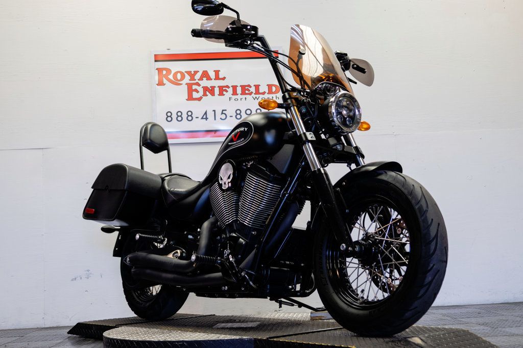 2015 VICTORY HIGH BALL BOBBER-CRUISER!!! - 23078597 - 2