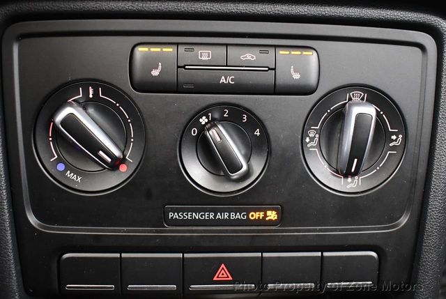 2015 Volkswagen Beetle Convertible 2dr Automatic 1.8T Classic - 22039597 - 30