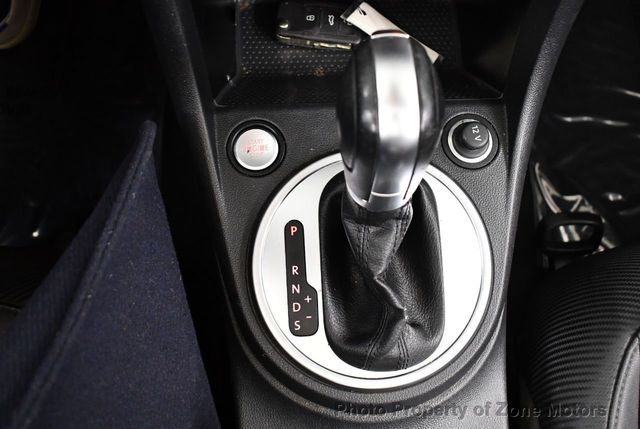 2015 Volkswagen Beetle Convertible 2dr Automatic 1.8T Classic - 22039597 - 32