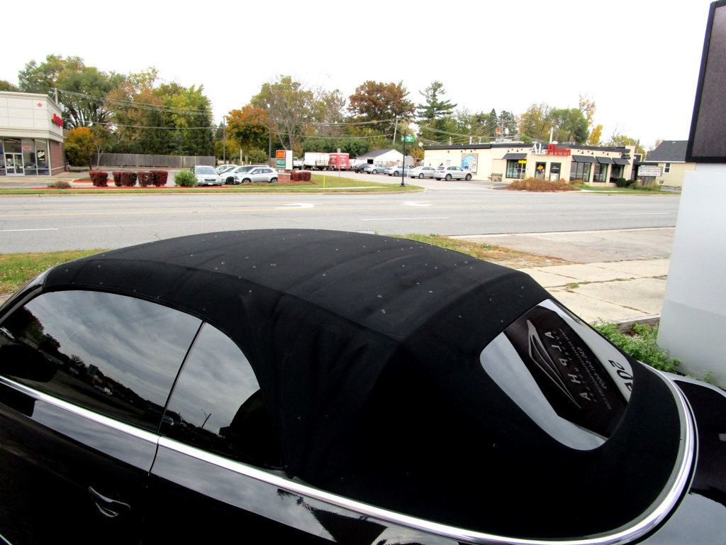 2015 Volkswagen Beetle Convertible 2dr Automatic 1.8T Classic - 22940176 - 27