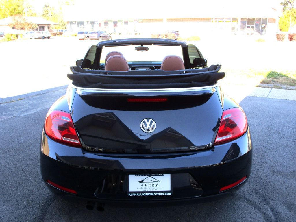 2015 Volkswagen Beetle Convertible 2dr Automatic 1.8T Classic - 22940176 - 7