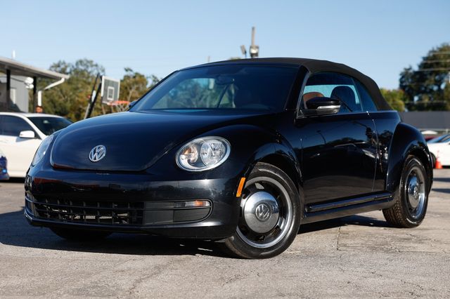 2015 Volkswagen Beetle Convertible 2dr Automatic 1.8T Classic - 22972678 - 0