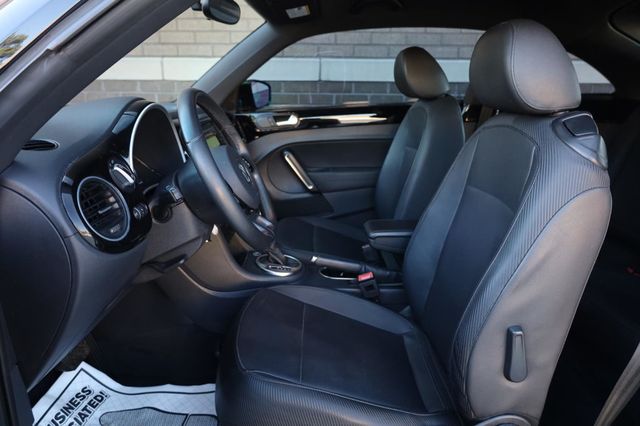 2015 Volkswagen Beetle Coupe 1.8T - 23036742 - 9