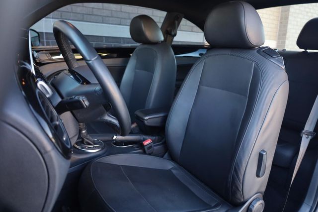 2015 Volkswagen Beetle Coupe 1.8T - 23036742 - 10