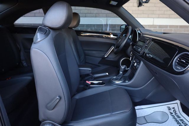 2015 Volkswagen Beetle Coupe 1.8T - 23036742 - 14