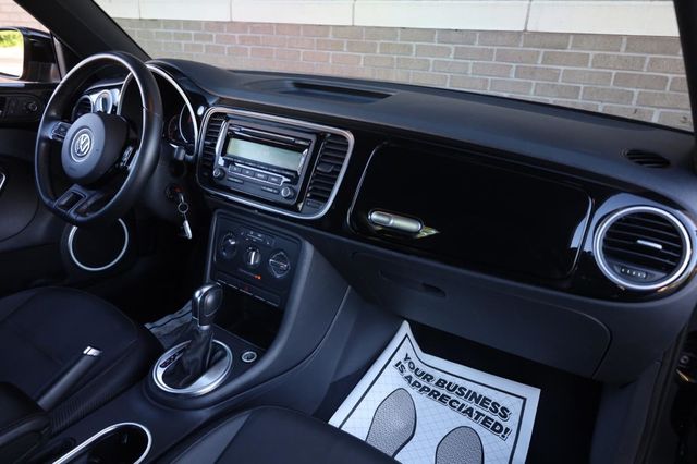 2015 Volkswagen Beetle Coupe 1.8T - 23036742 - 17
