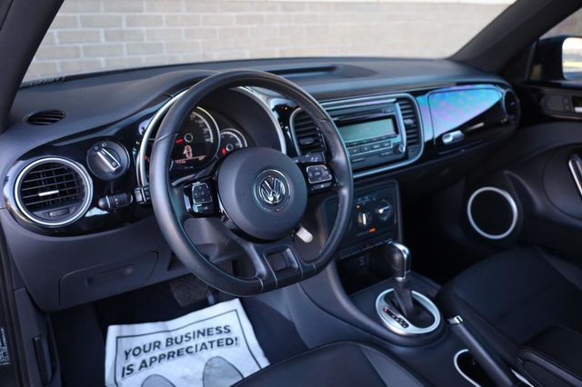 2015 Volkswagen Beetle Coupe 1.8T - 23036742 - 8