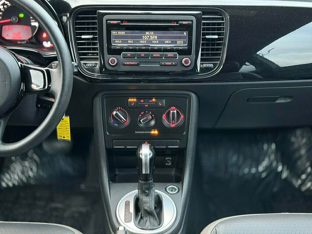 2015 Volkswagen Beetle Coupe 2dr Automatic 1.8T Classic - 22957672 - 14