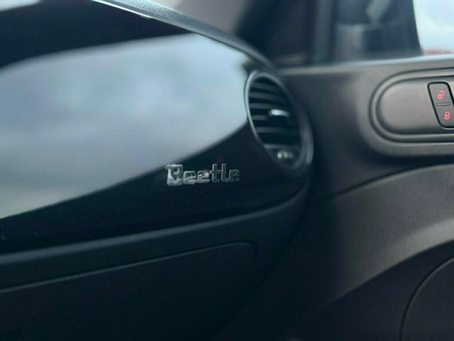 2015 Volkswagen Beetle Coupe 2dr Automatic 1.8T Classic - 22957672 - 16