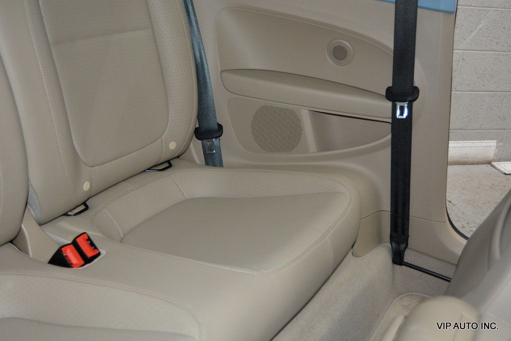 2015 Volkswagen Beetle Coupe 2dr Automatic 1.8T PZEV - 22984436 - 20