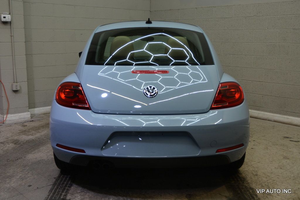 2015 Volkswagen Beetle Coupe 2dr Automatic 1.8T PZEV - 22984436 - 28