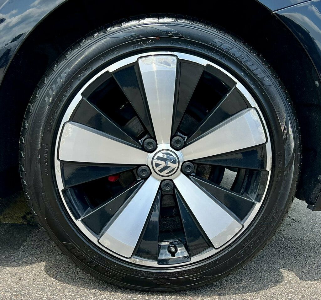 2015 Volkswagen Beetle Coupe R-LINE - 23050365 - 23