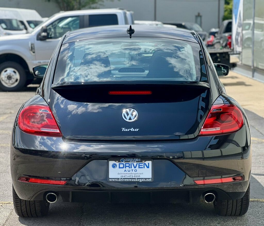 2015 Volkswagen Beetle Coupe R-LINE - 23050365 - 29