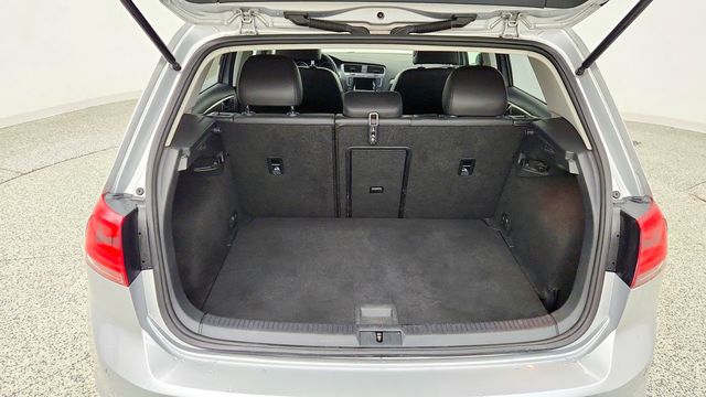2015 Volkswagen e-Golf 4dr Hatchback SEL Premium - 23084899 - 18