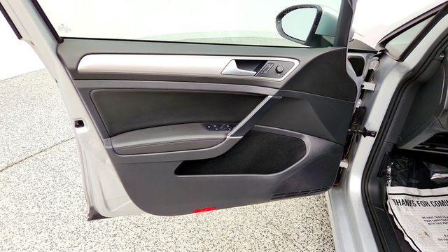 2015 Volkswagen e-Golf 4dr Hatchback SEL Premium - 23084899 - 8