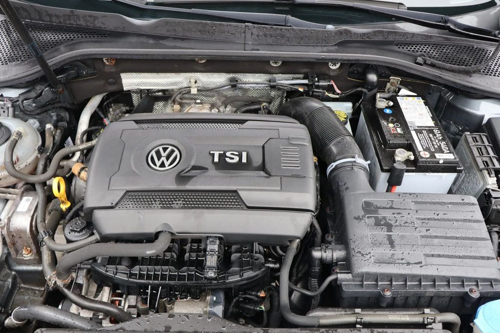 2015 Volkswagen Golf 2dr Hatchback Manual Launch Edition - 22940766 - 9