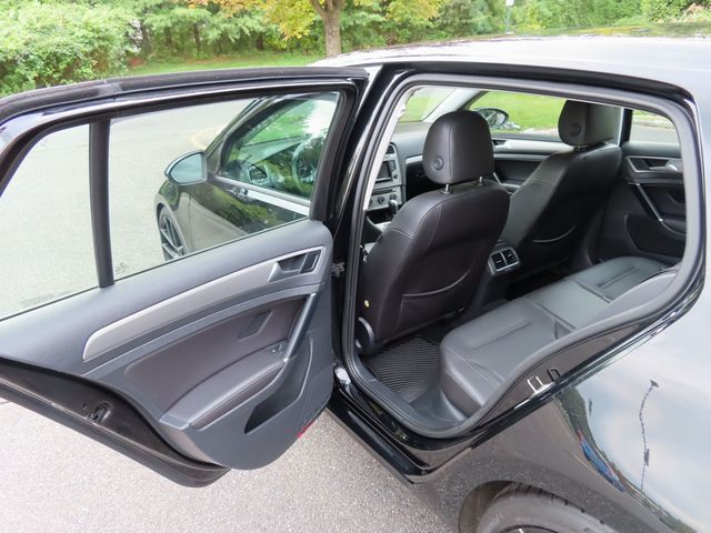 2015 Volkswagen Golf 4dr Hatchback Automatic TSI S - 22922062 - 24