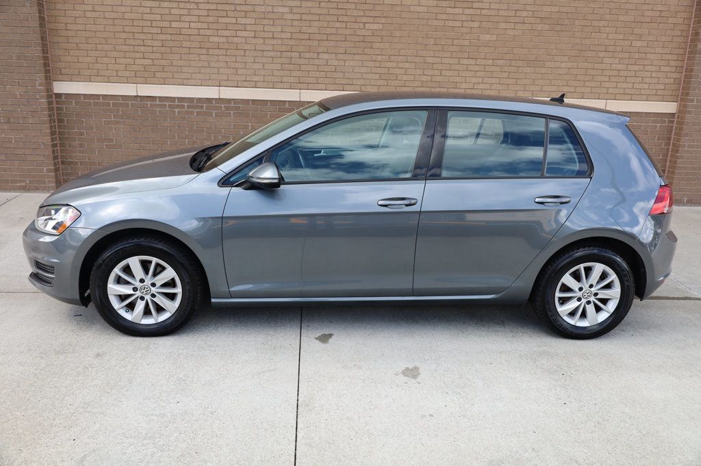 2015 Volkswagen Golf TSI S photo 3