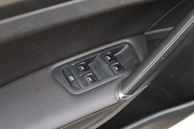 2015 Volkswagen Golf 4dr Hatchback Automatic TSI S - 22928755 - 34