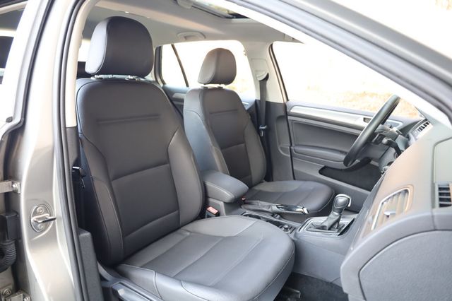 2015 Volkswagen Golf 4dr Hatchback Automatic TSI SE - 22978517 - 23