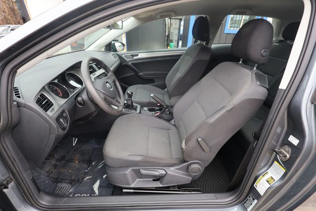 2015 Volkswagen Golf LAUNCH EDITION, 1 OWNER, MANUAL TRANS, BLUETOOTH, TOUCHSCREEN!!  - 22940766 - 12